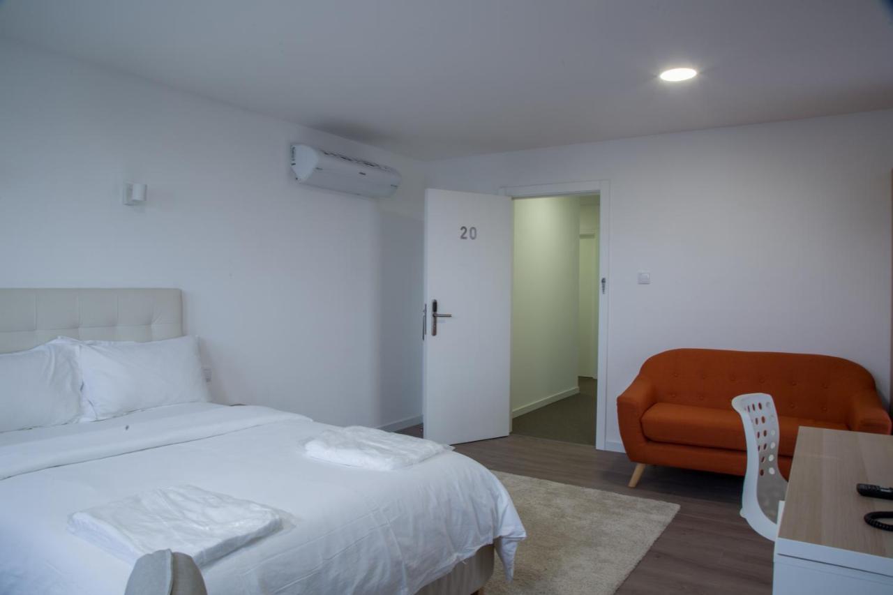 Wdc Aparthotel - Buea Εξωτερικό φωτογραφία