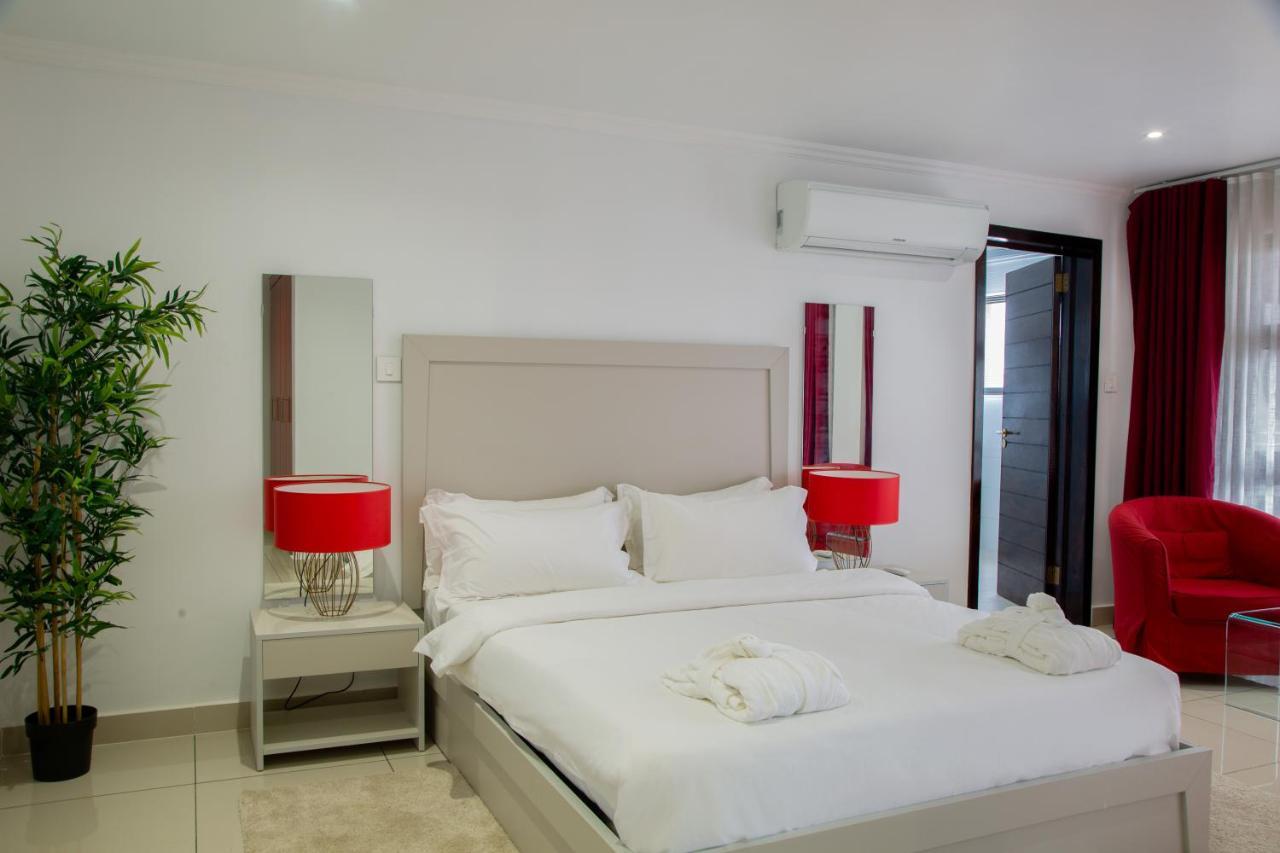 Wdc Aparthotel - Buea Εξωτερικό φωτογραφία